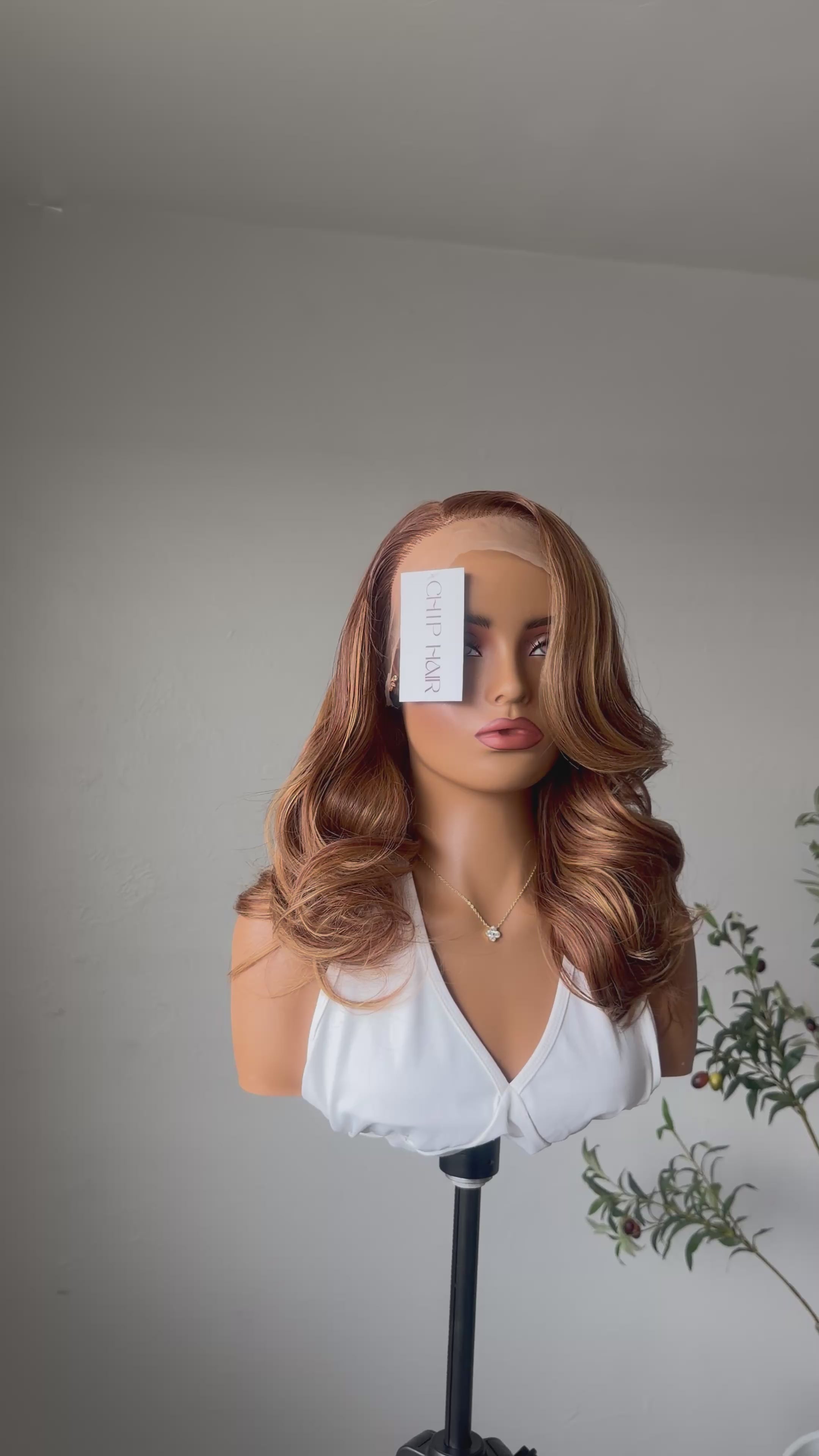 Blonde wave 18” wig