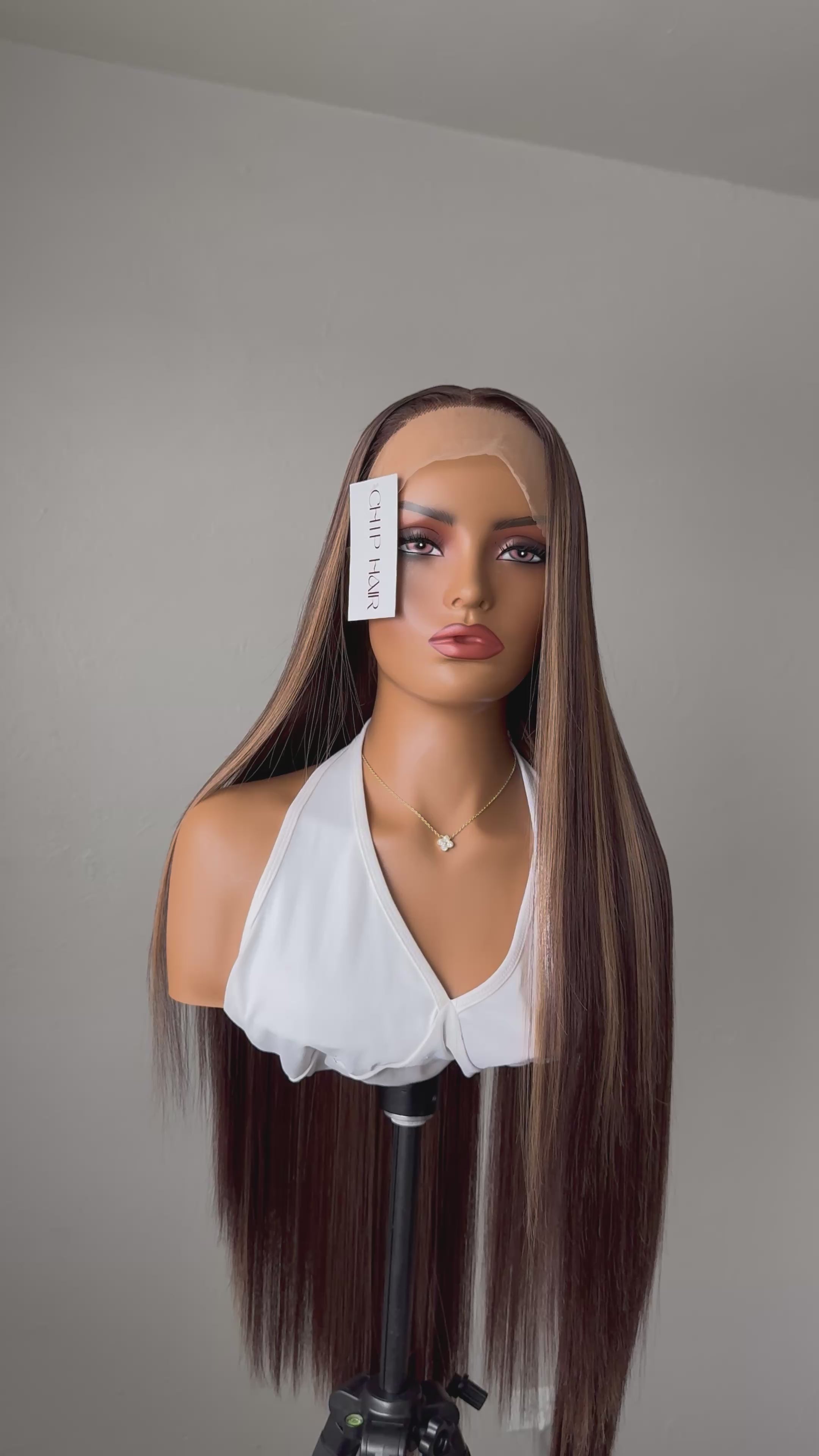 Highlights Straight 32” Wig