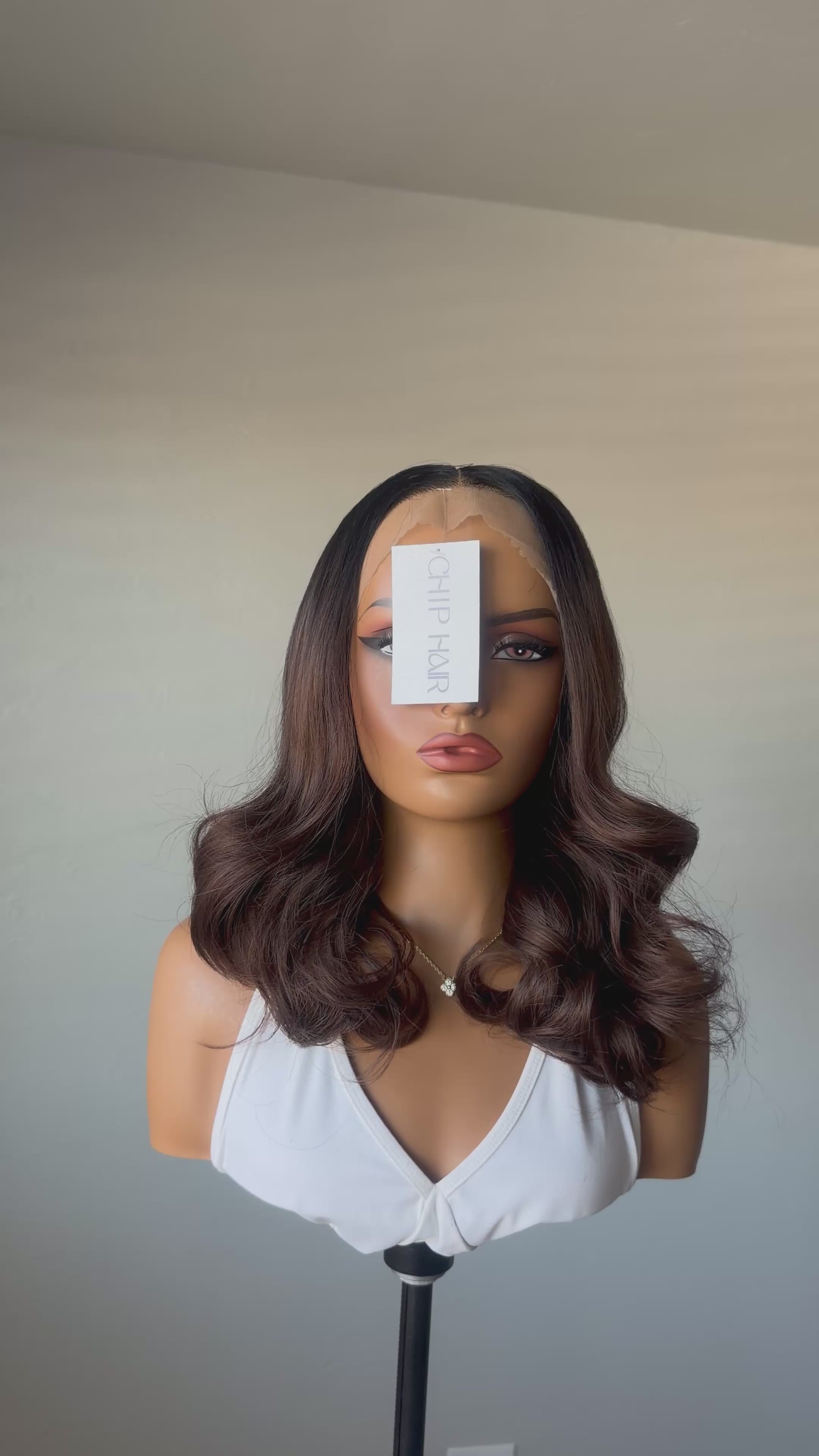 Brown wave 18” wig