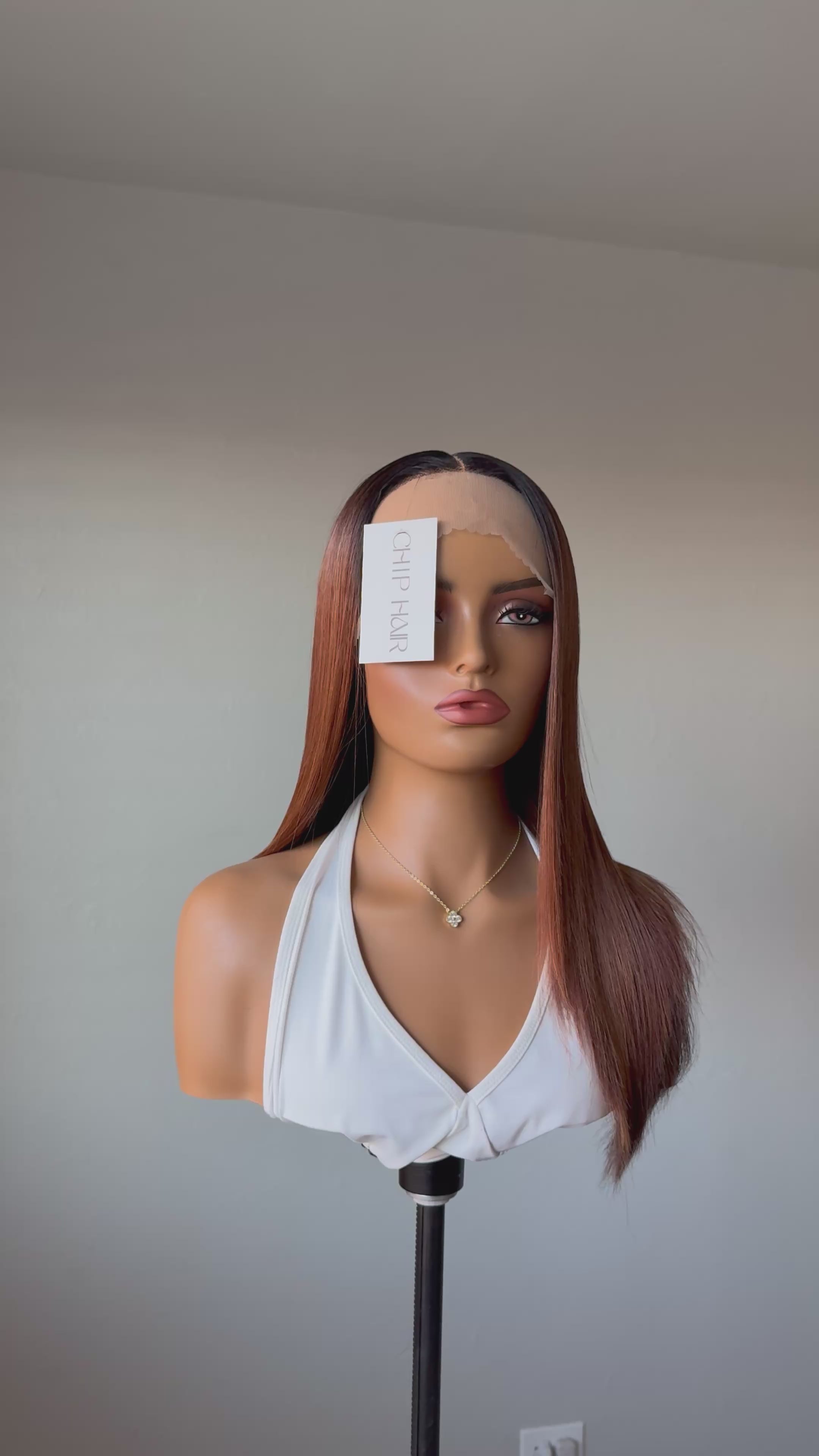 Cheating straight 18” wig